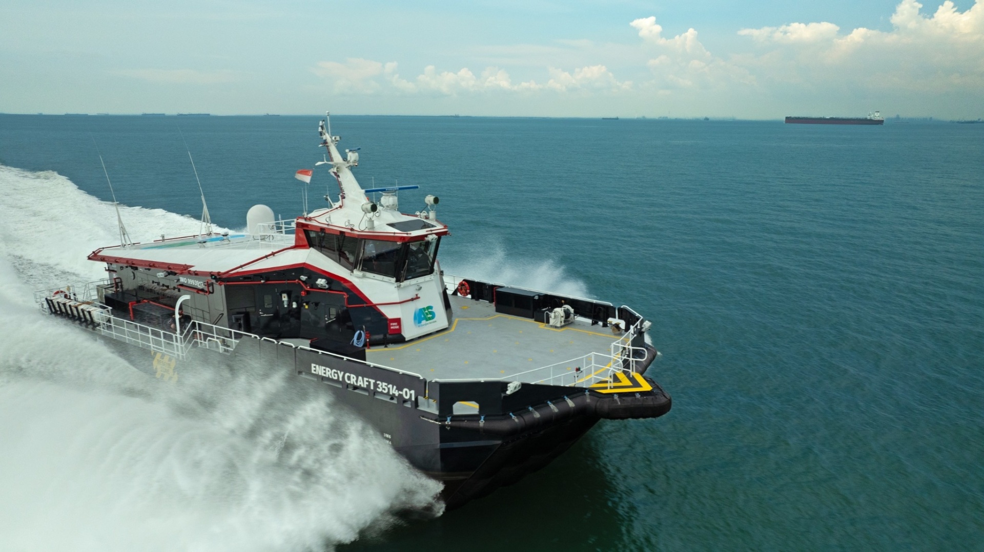 AIRCAT and ESNA Celebrate the Delivery of the First Three AIRCAT 35 Crewliners — Singapore